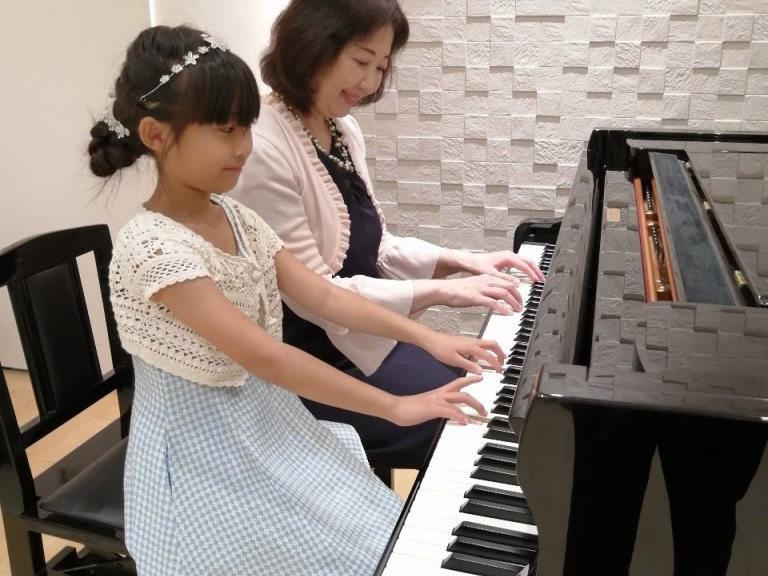 クリスタル・ピアノ教室